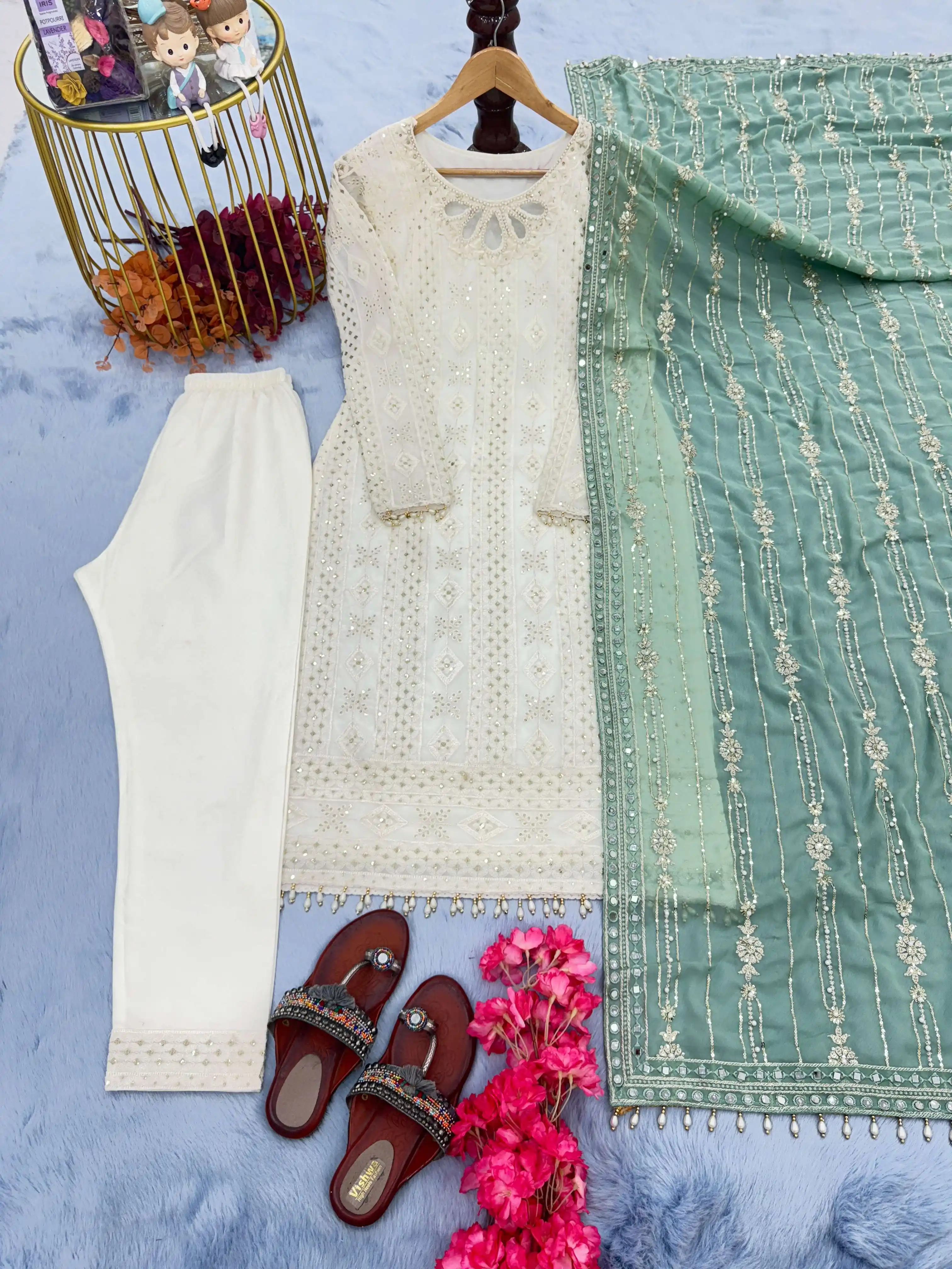 Ad 146 - Readymade Dress