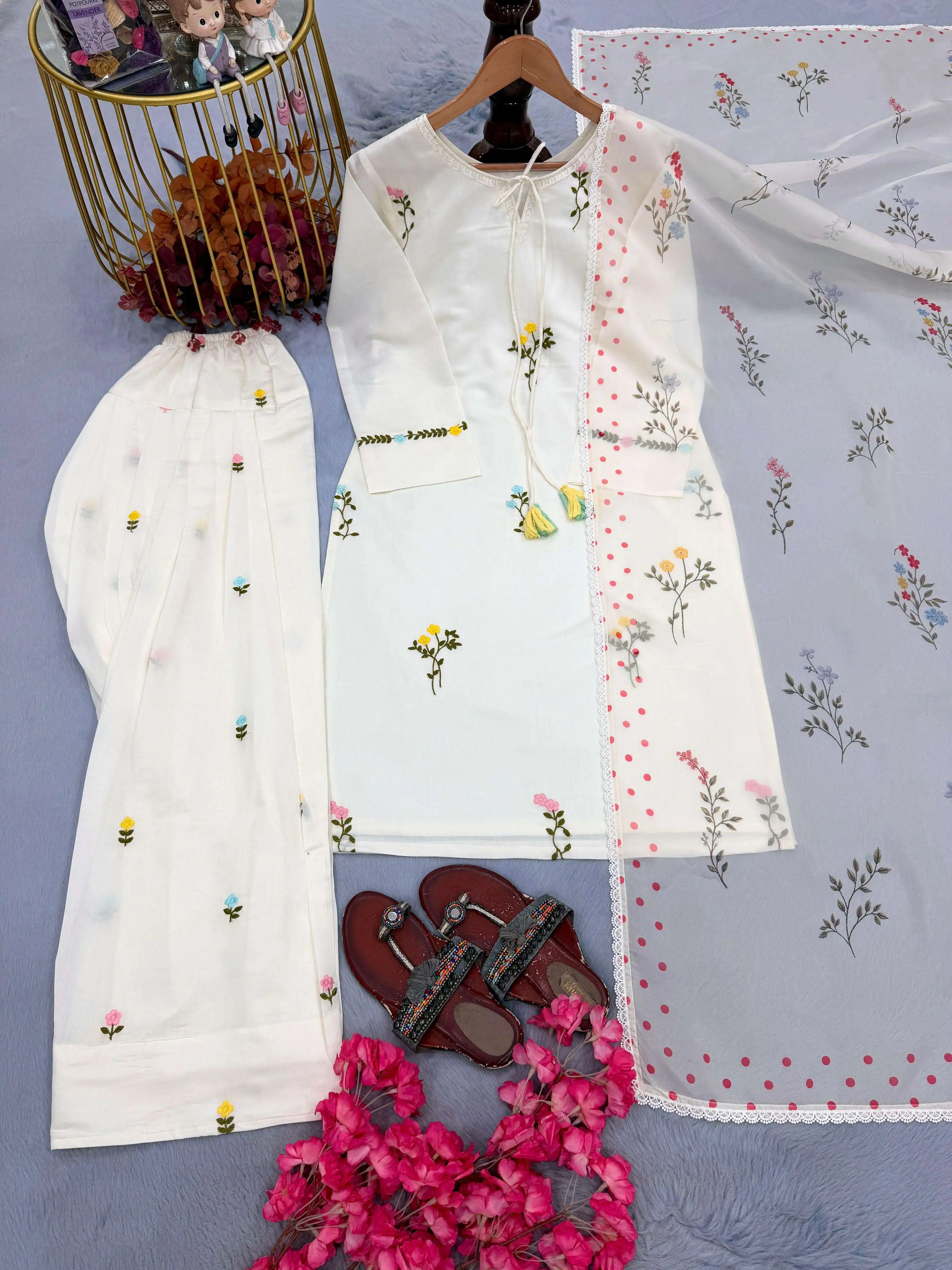 Ad 246 - Readymade Dress