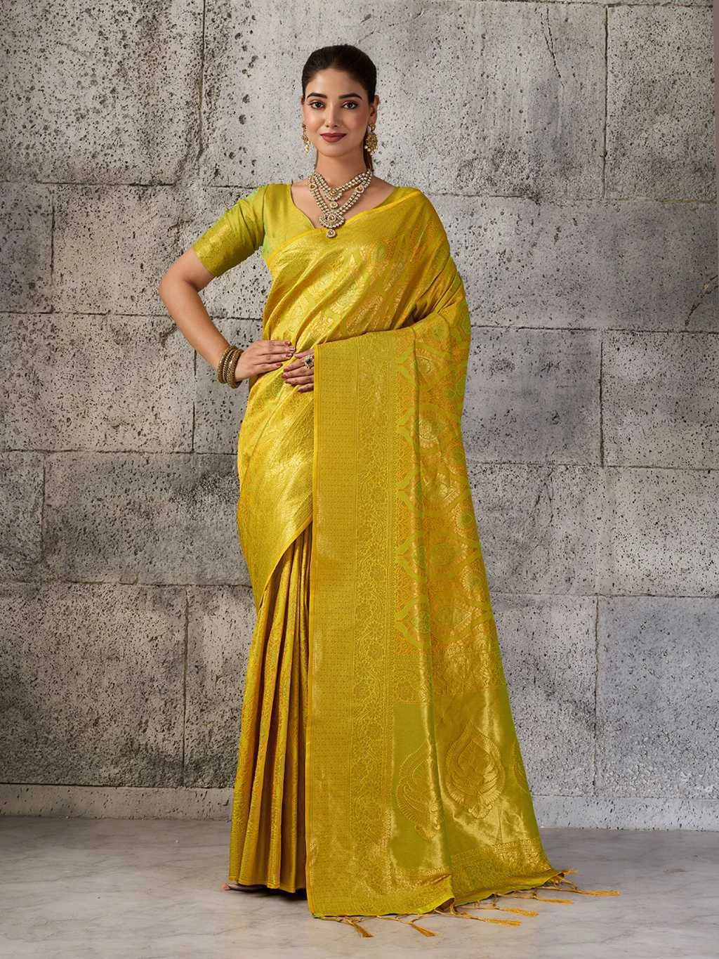 Astita Prisha Silk