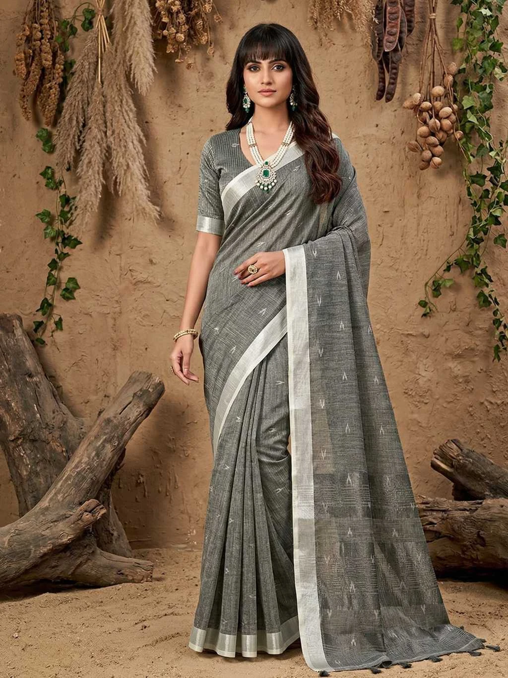 Astita Ritika Linen