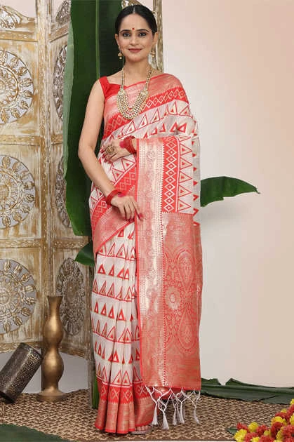 Astita Sindoori Saat