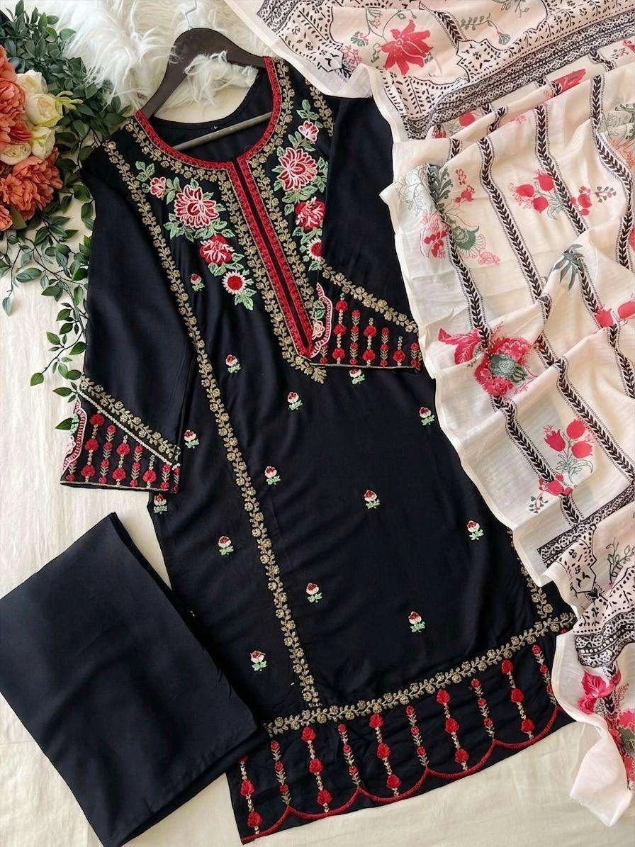 Black Chevron Hit Design