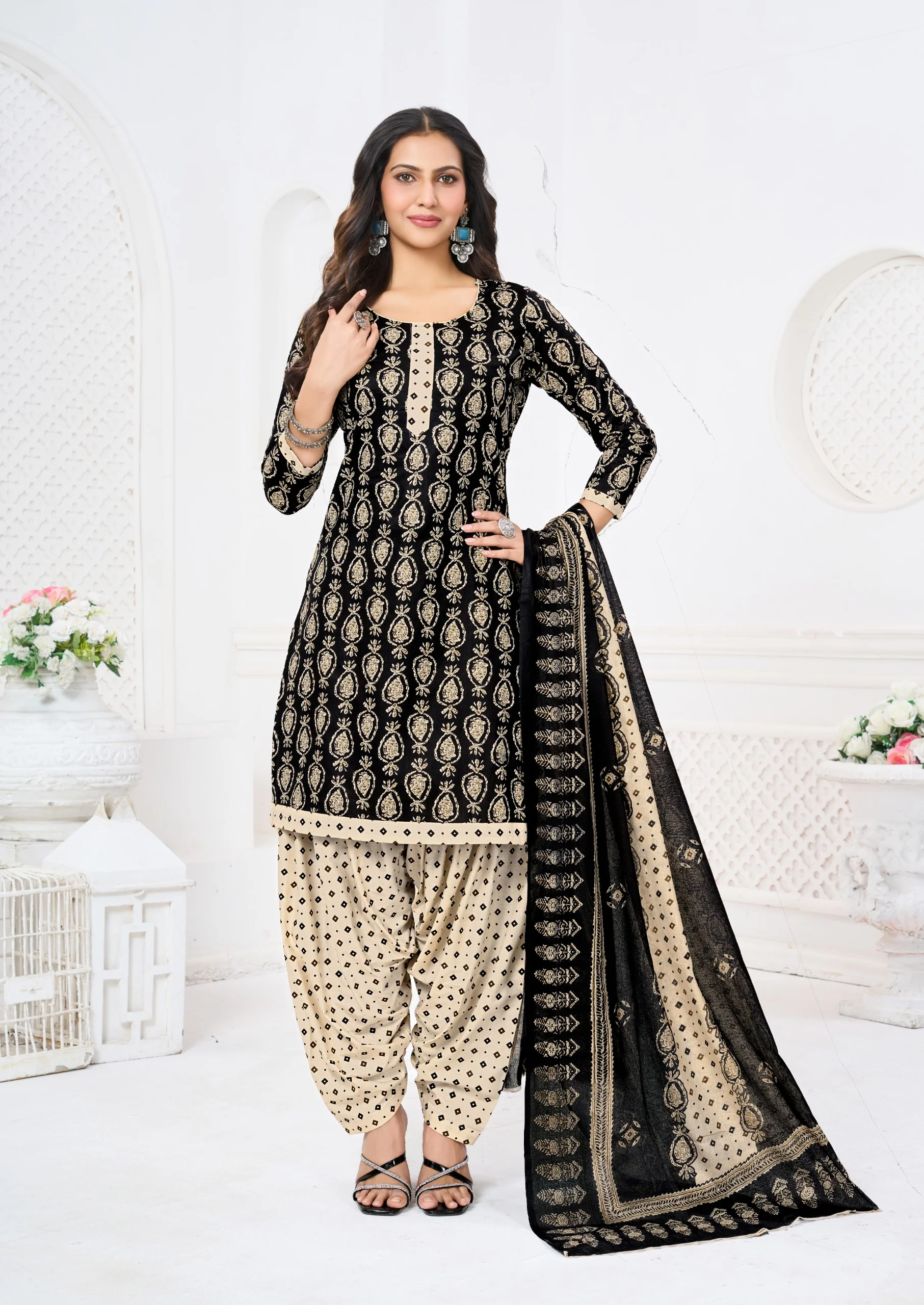 Dharmi Patiyala Queen Vol 1