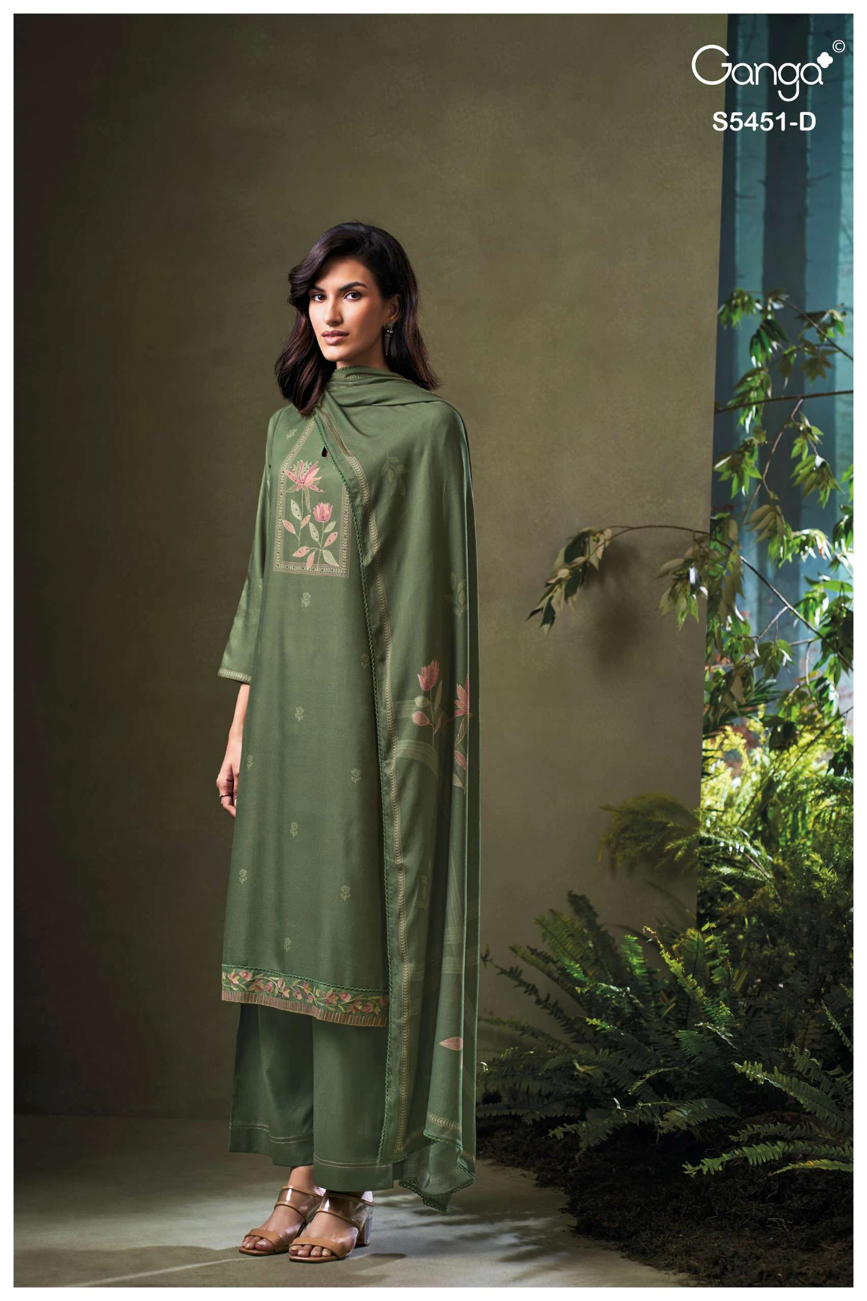 Ganga Nasreen 5451