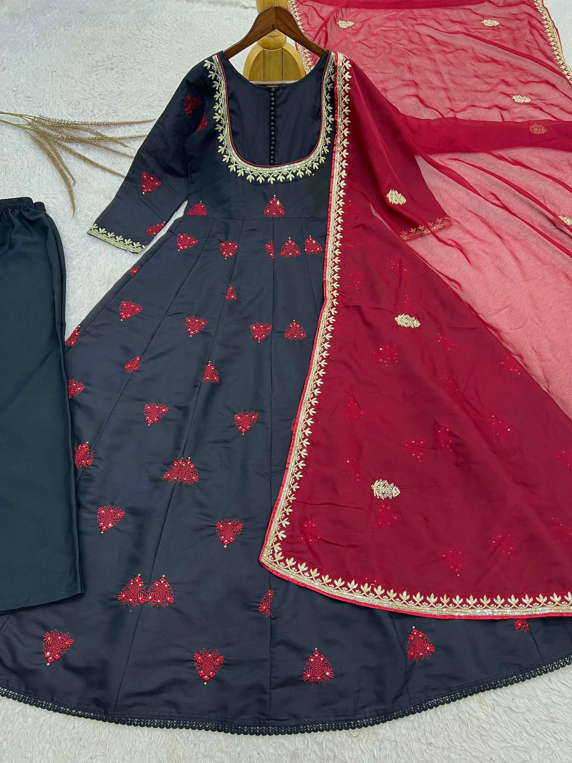 Hk 1740 - Readymade Dress