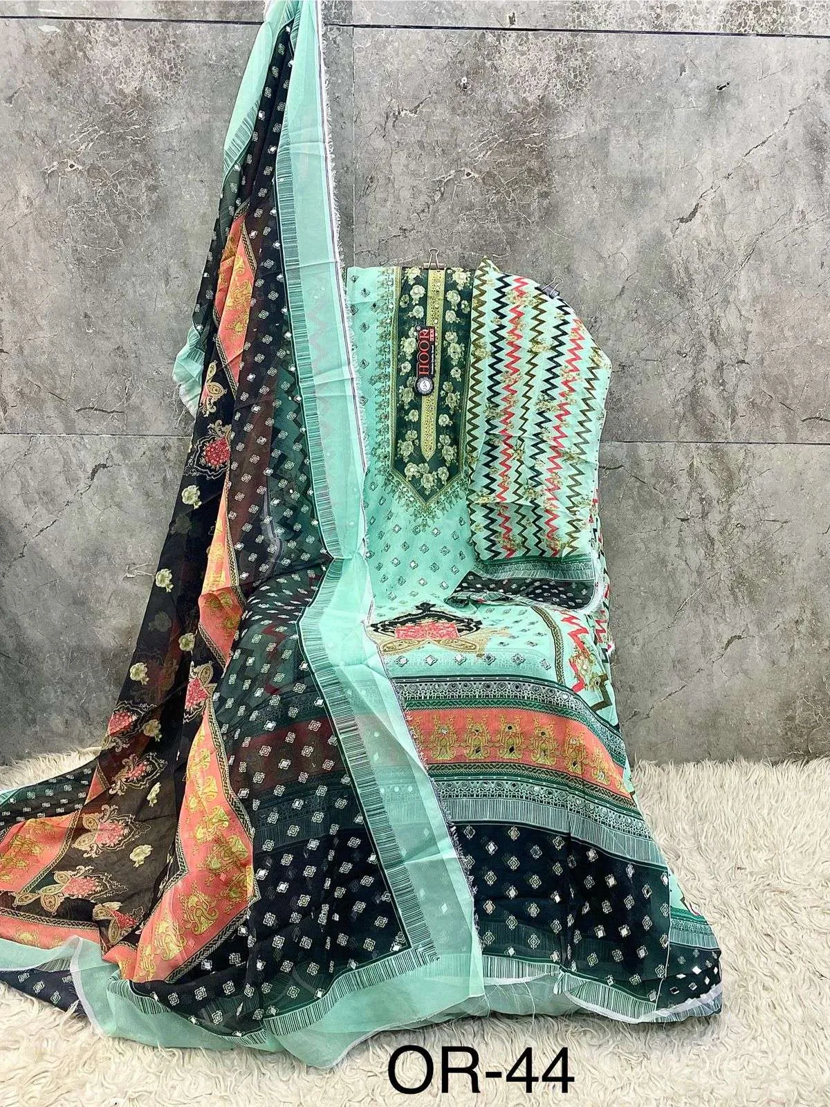 Hoor Tex Design No - or 44