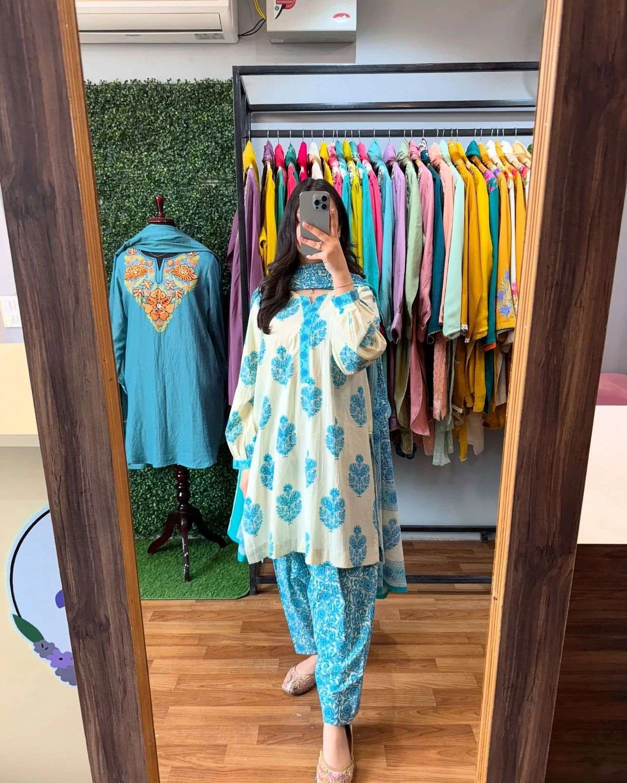 Lady Look 012 - Readymade Dress