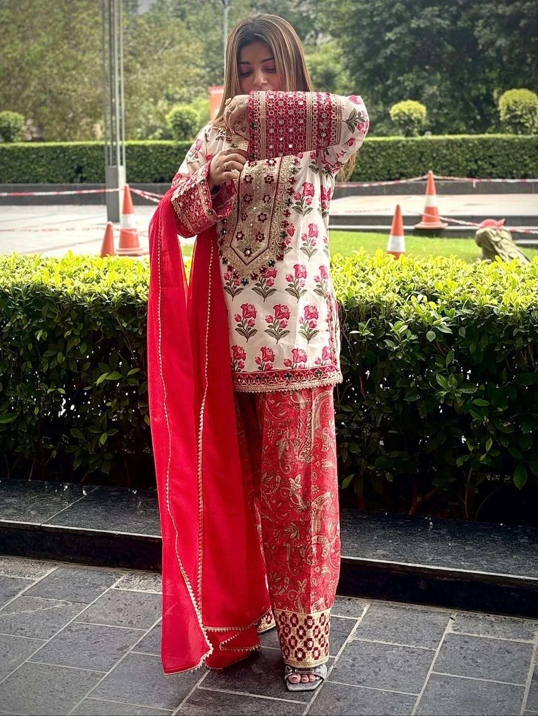 Lady Look 033 - Readymade Dress