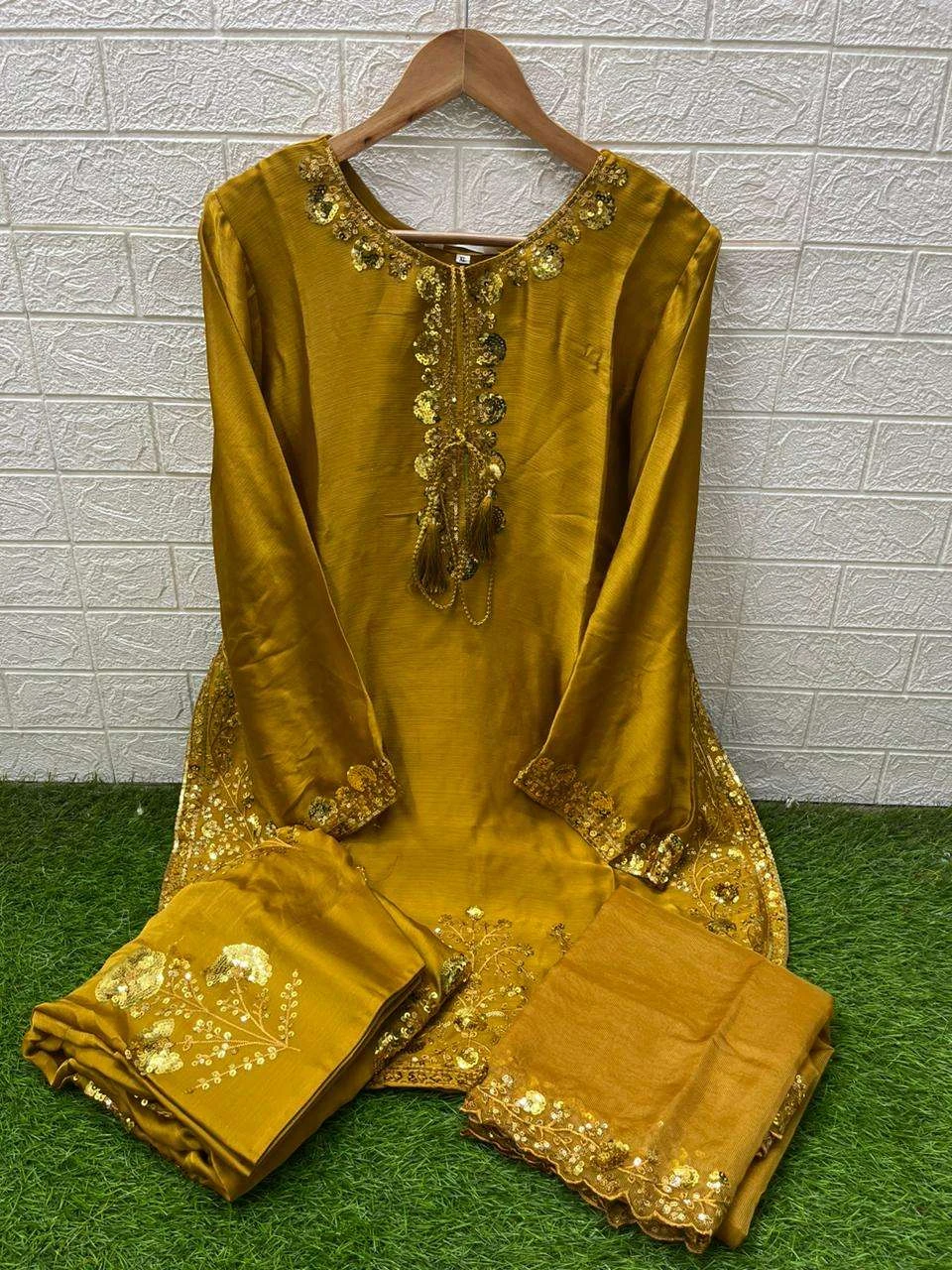 Laxuria Trendz D No 1578