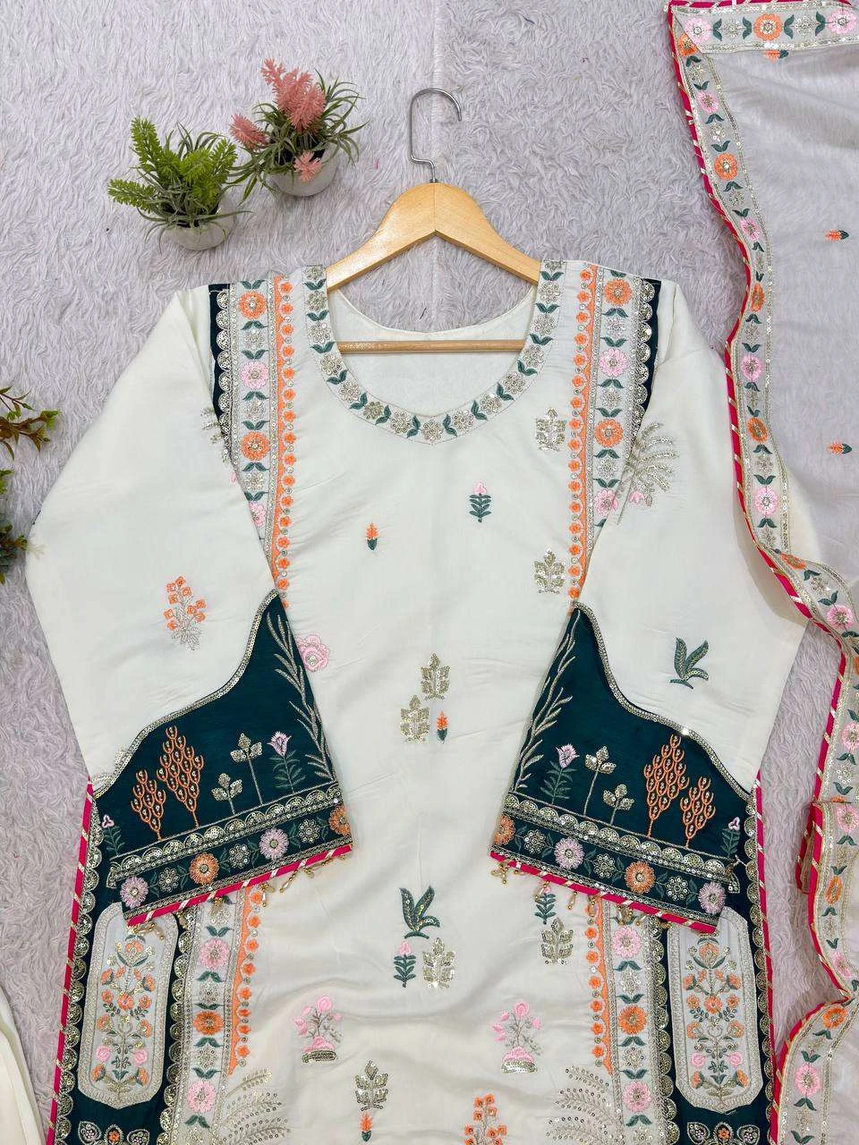 Lg 2141 - Readymade Dress