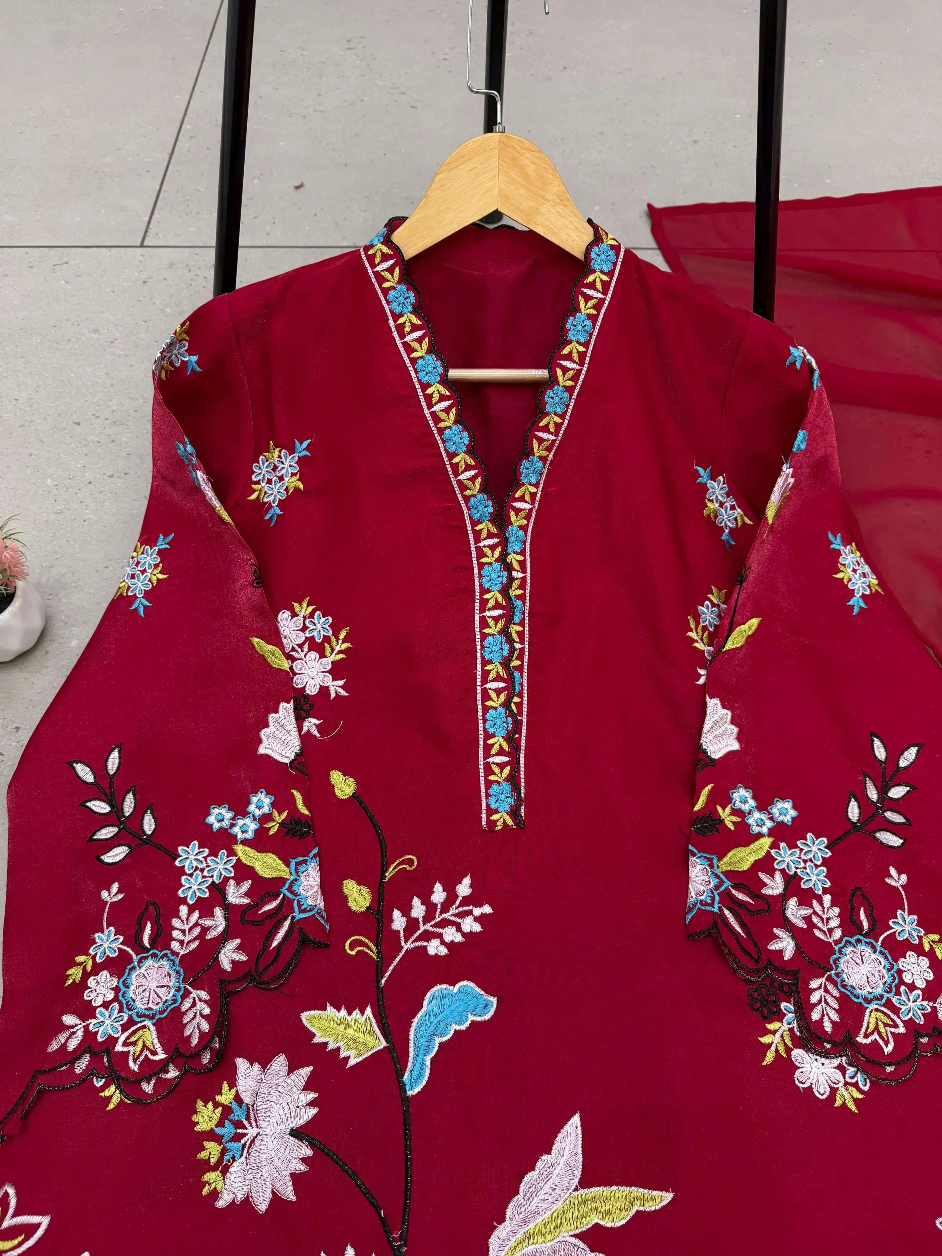 Lg 2147 - Readymade Dress