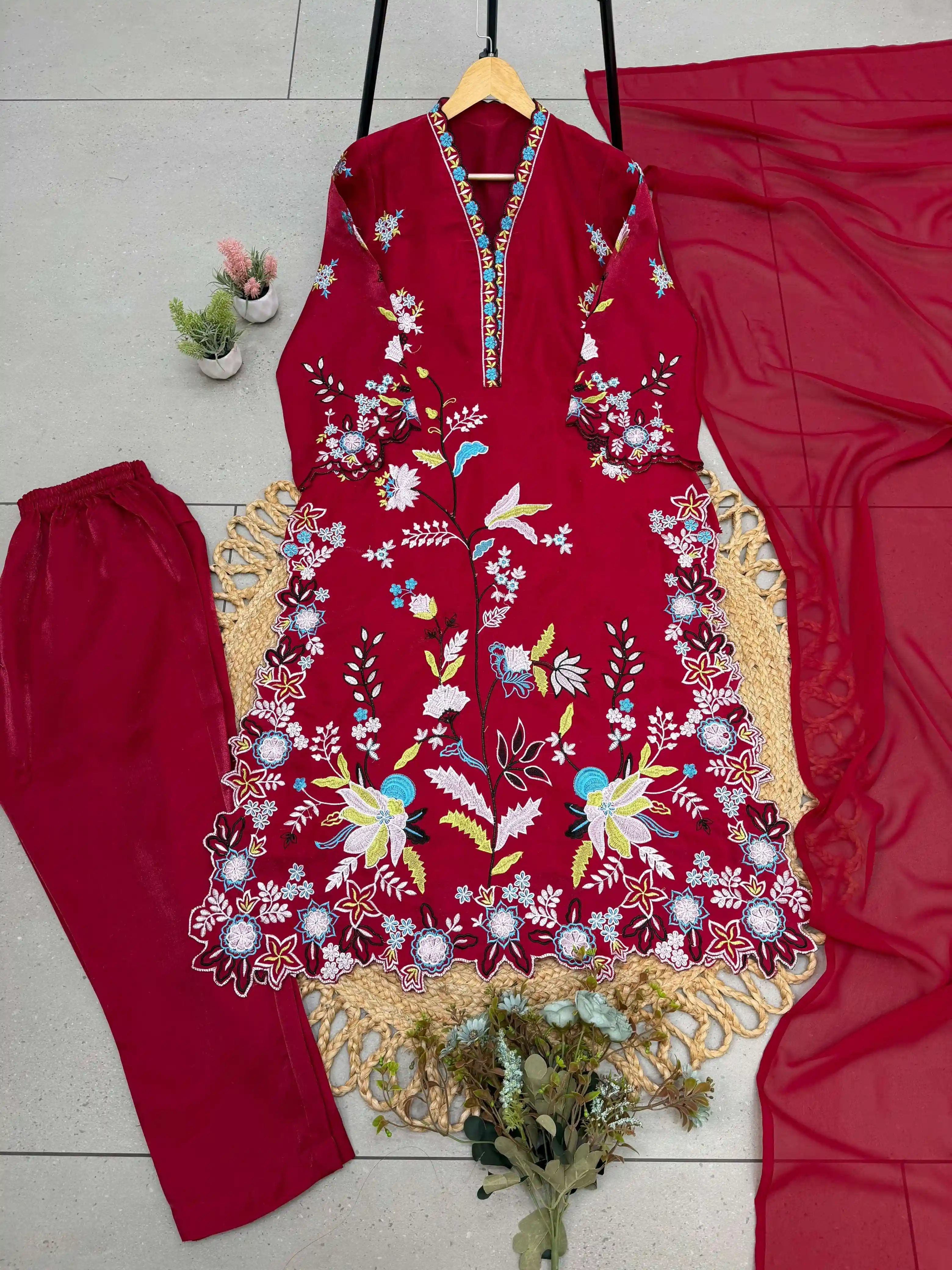 Lg 2147 - Readymade Dress
