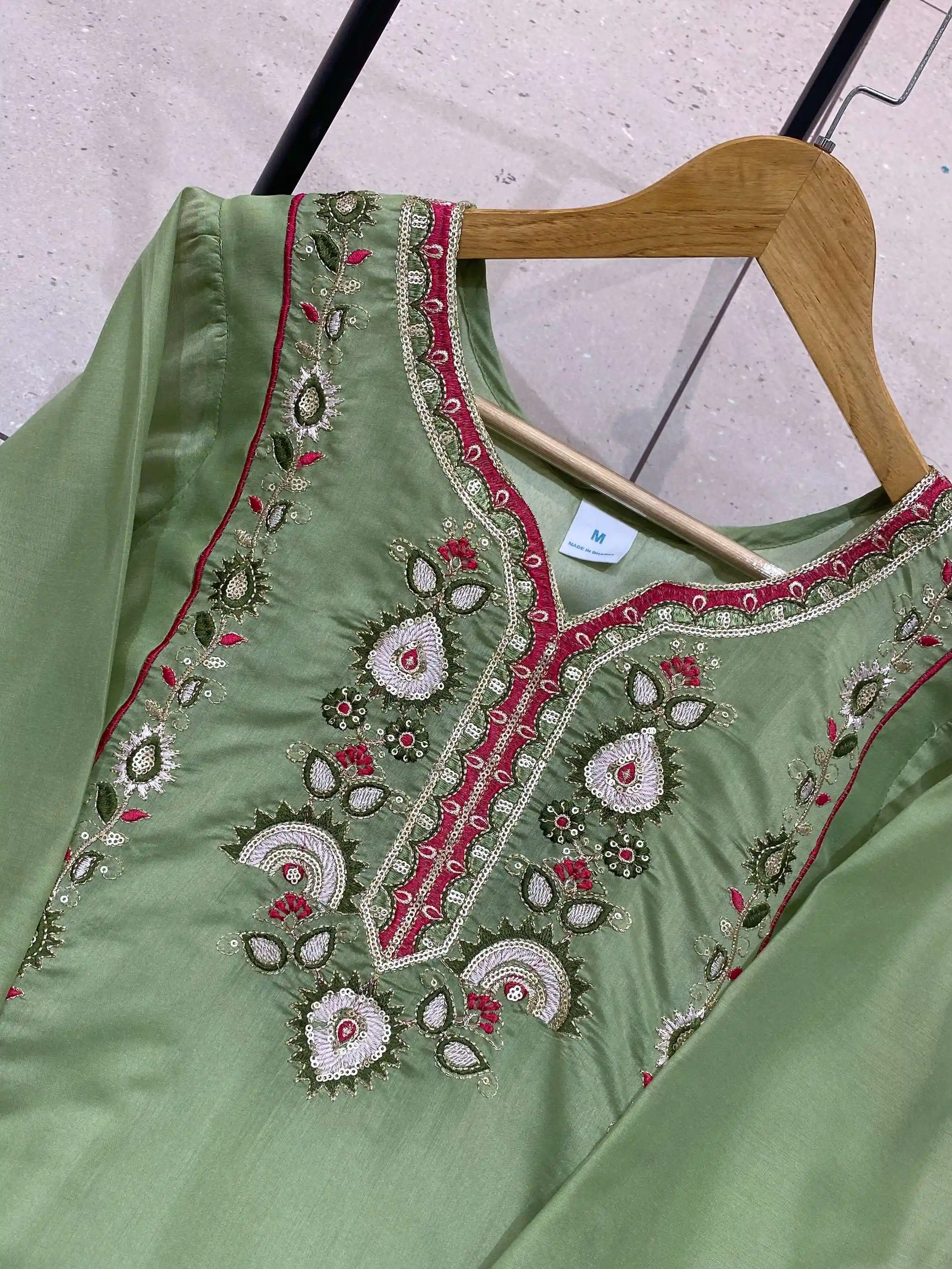 Lg 2149 - Readymade Dress