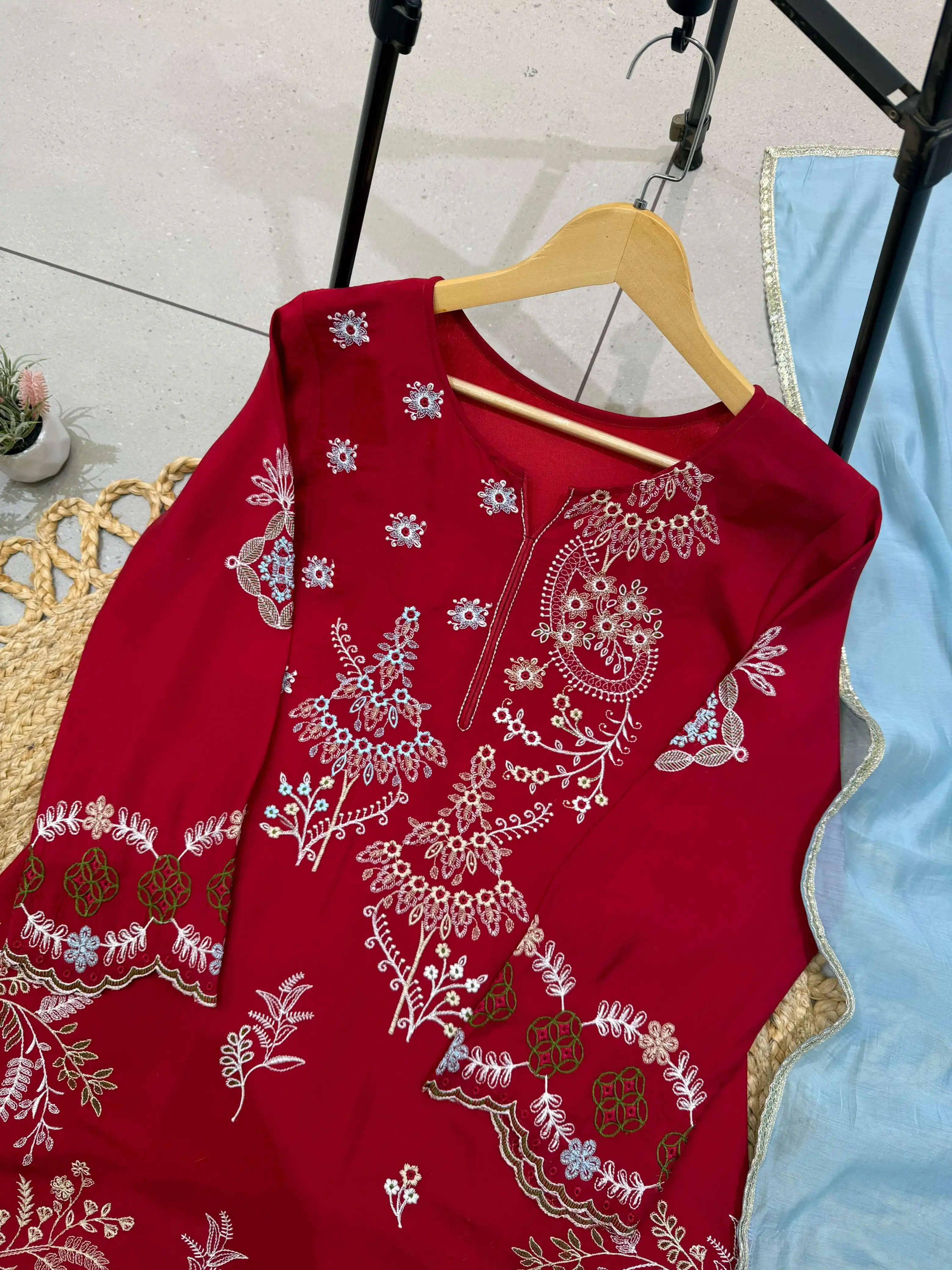 Lg 2150 - Readymade Dress