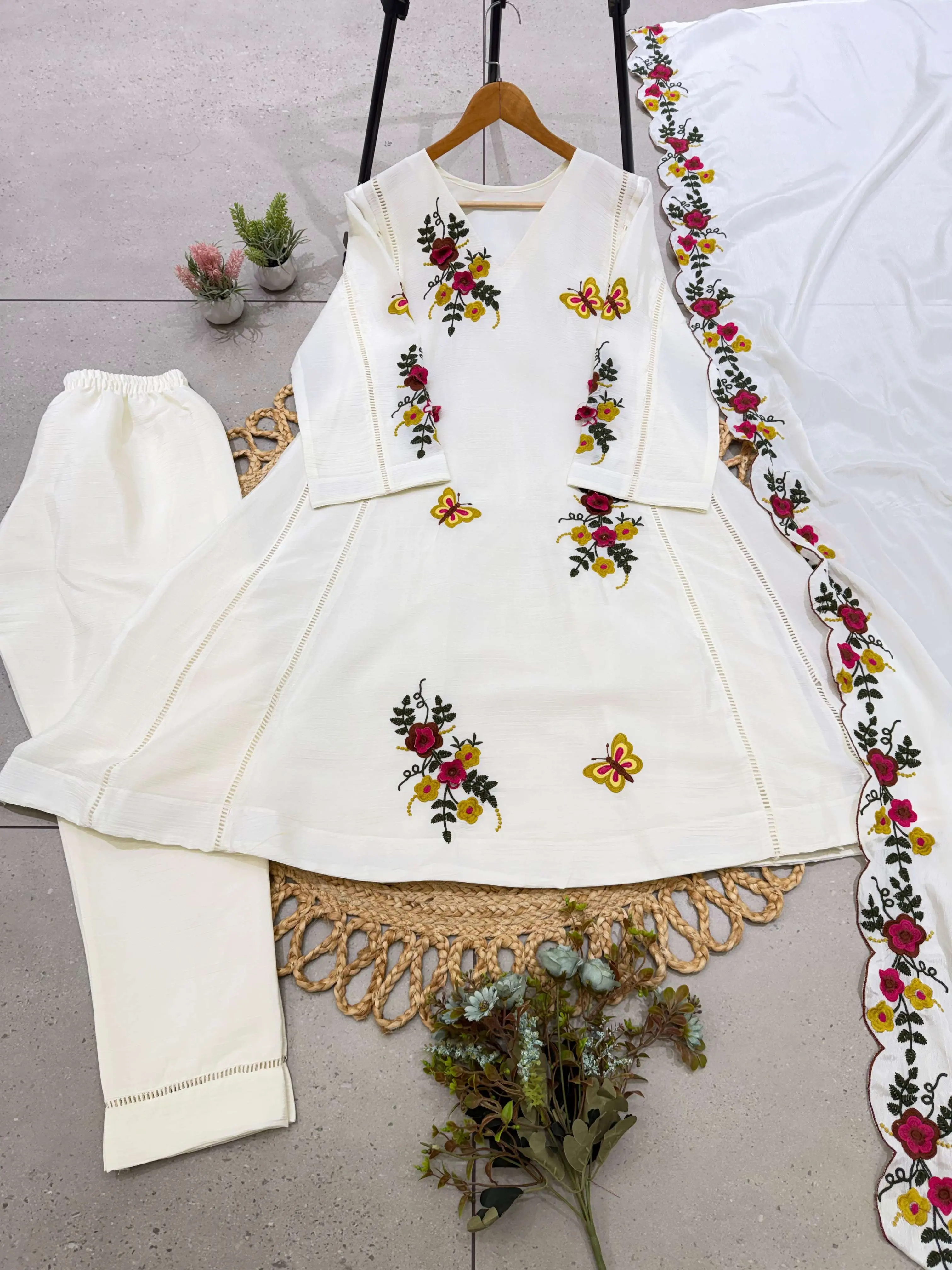 Lg 2152 - Readymade Dress