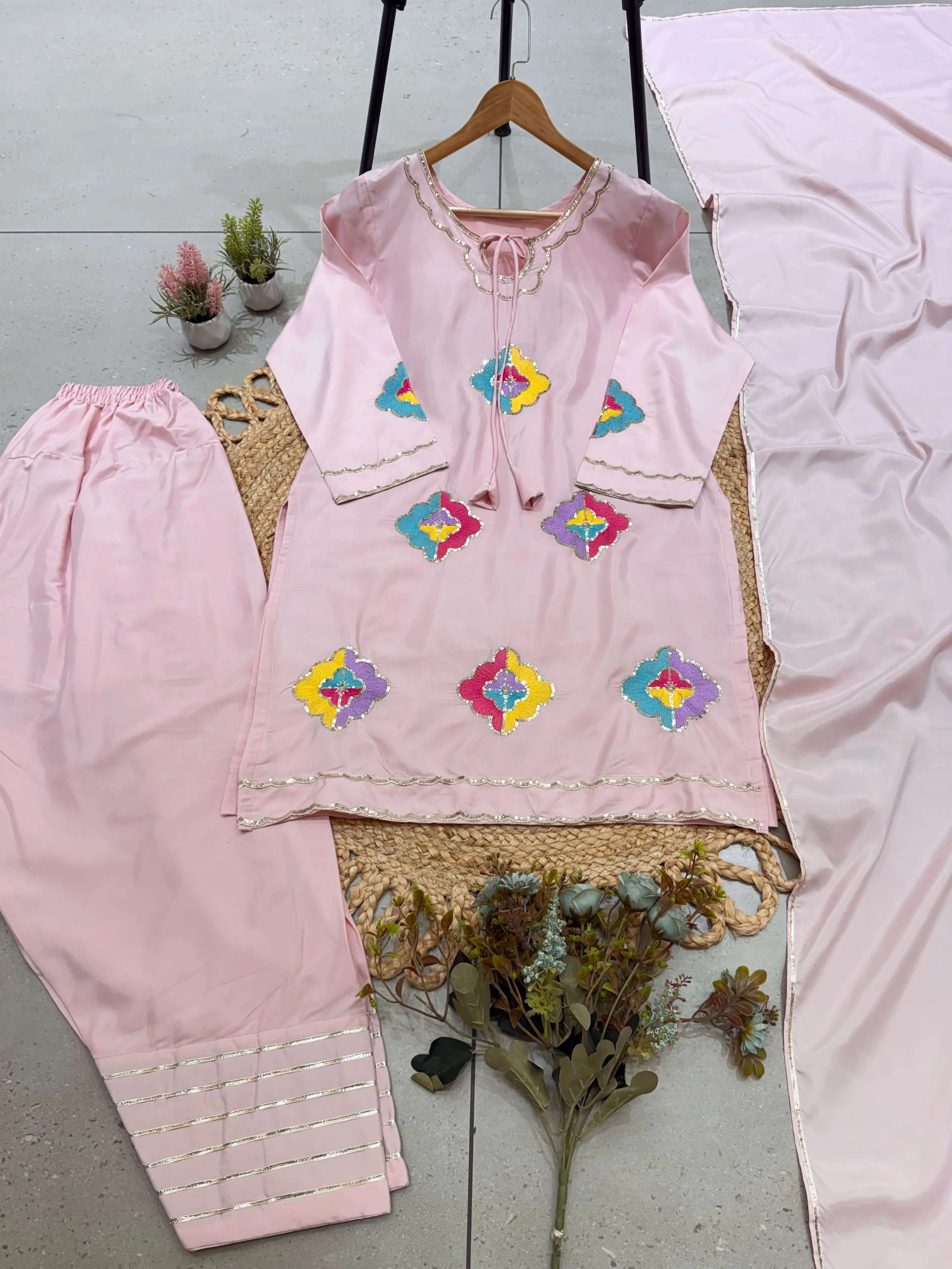 Lg 2156 - Readymade Dress