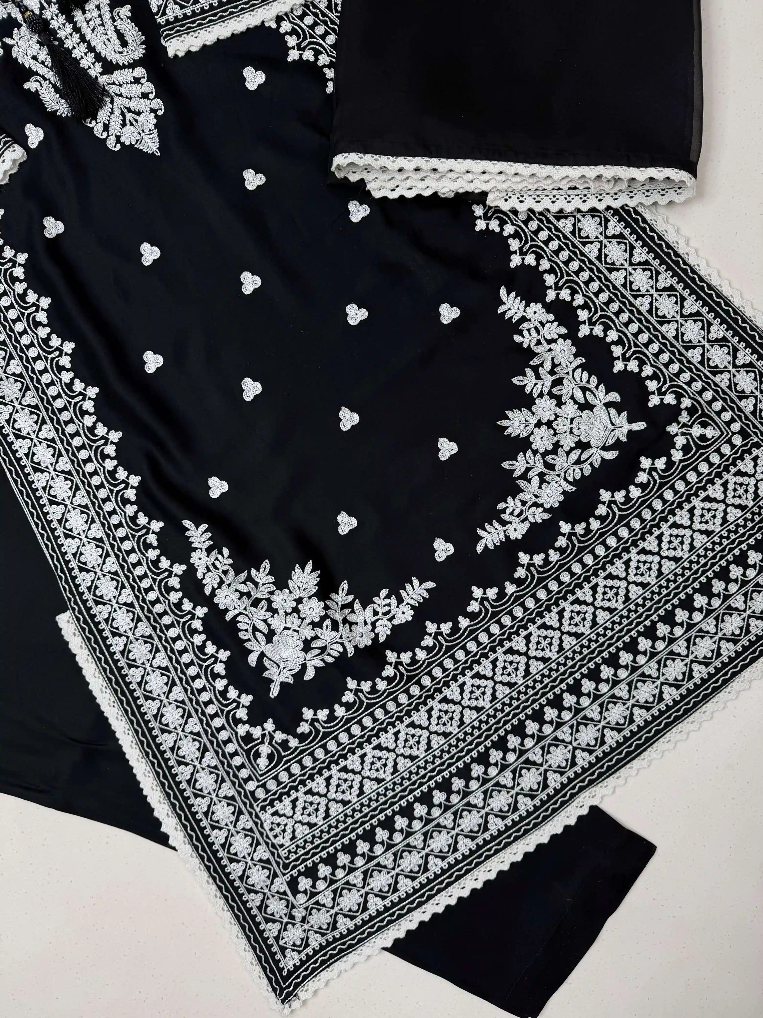 LM 37 - Readymade Dress