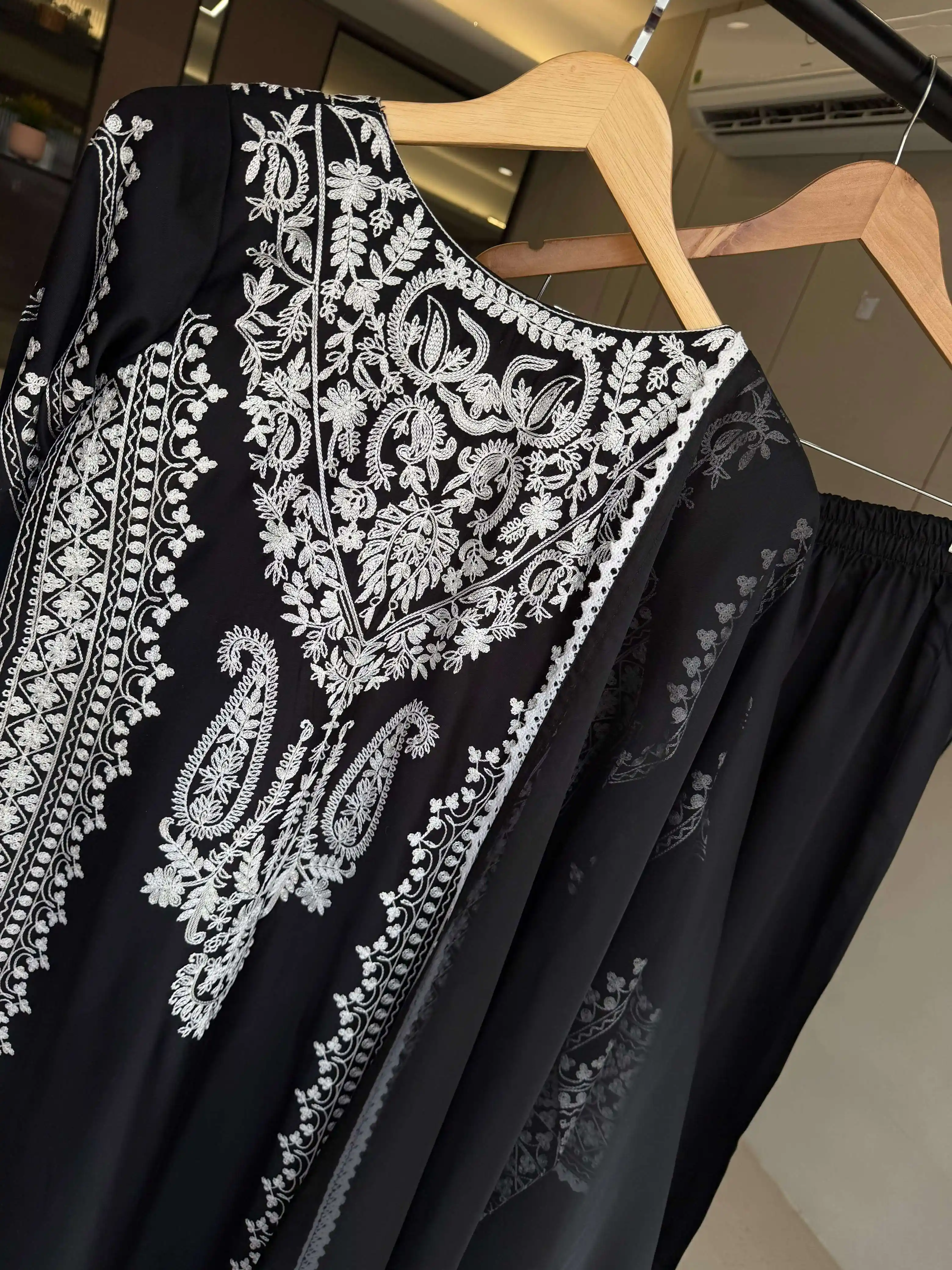 LM 37 - Readymade Dress