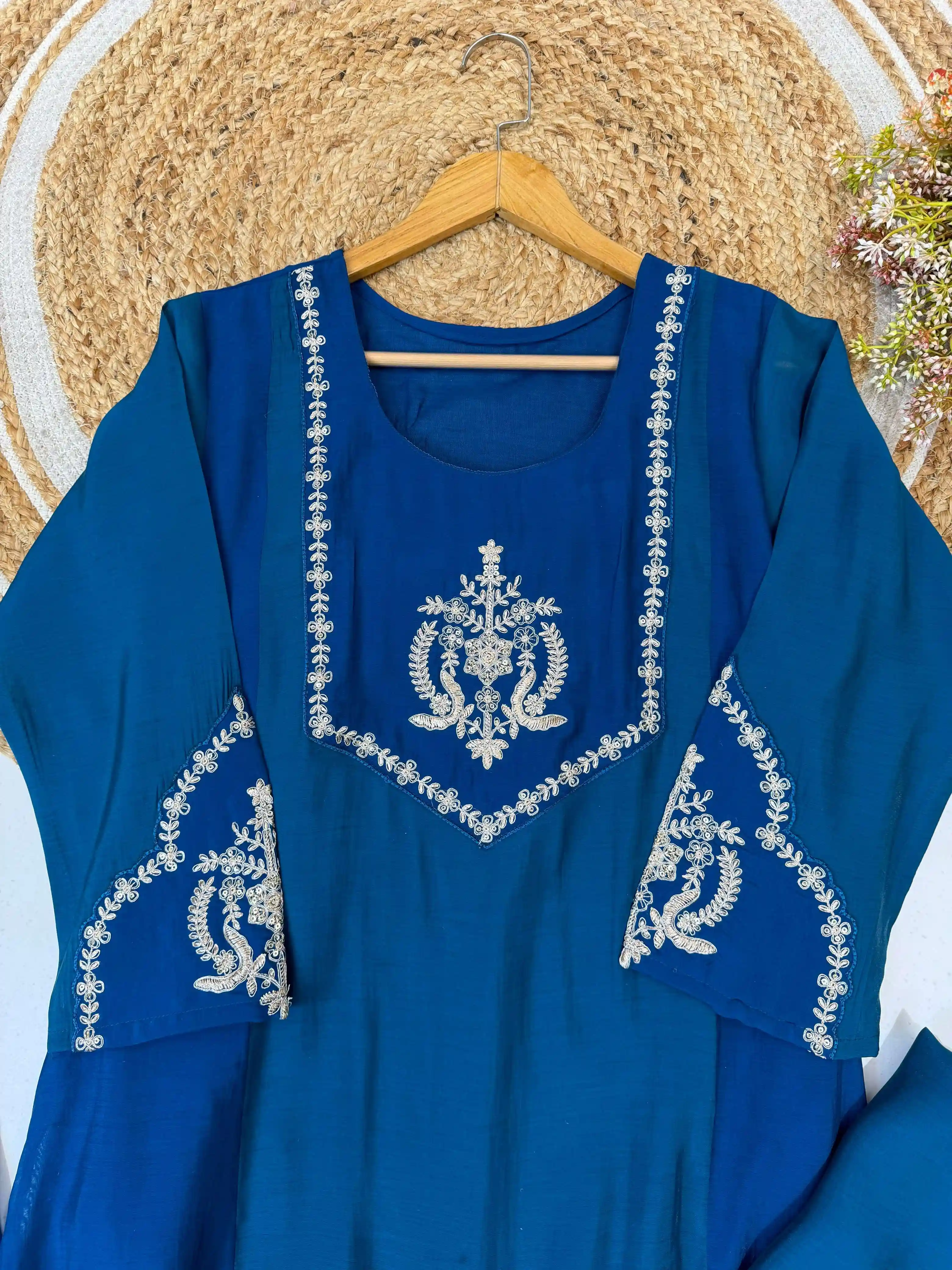 LM 38 - Readymade Dress