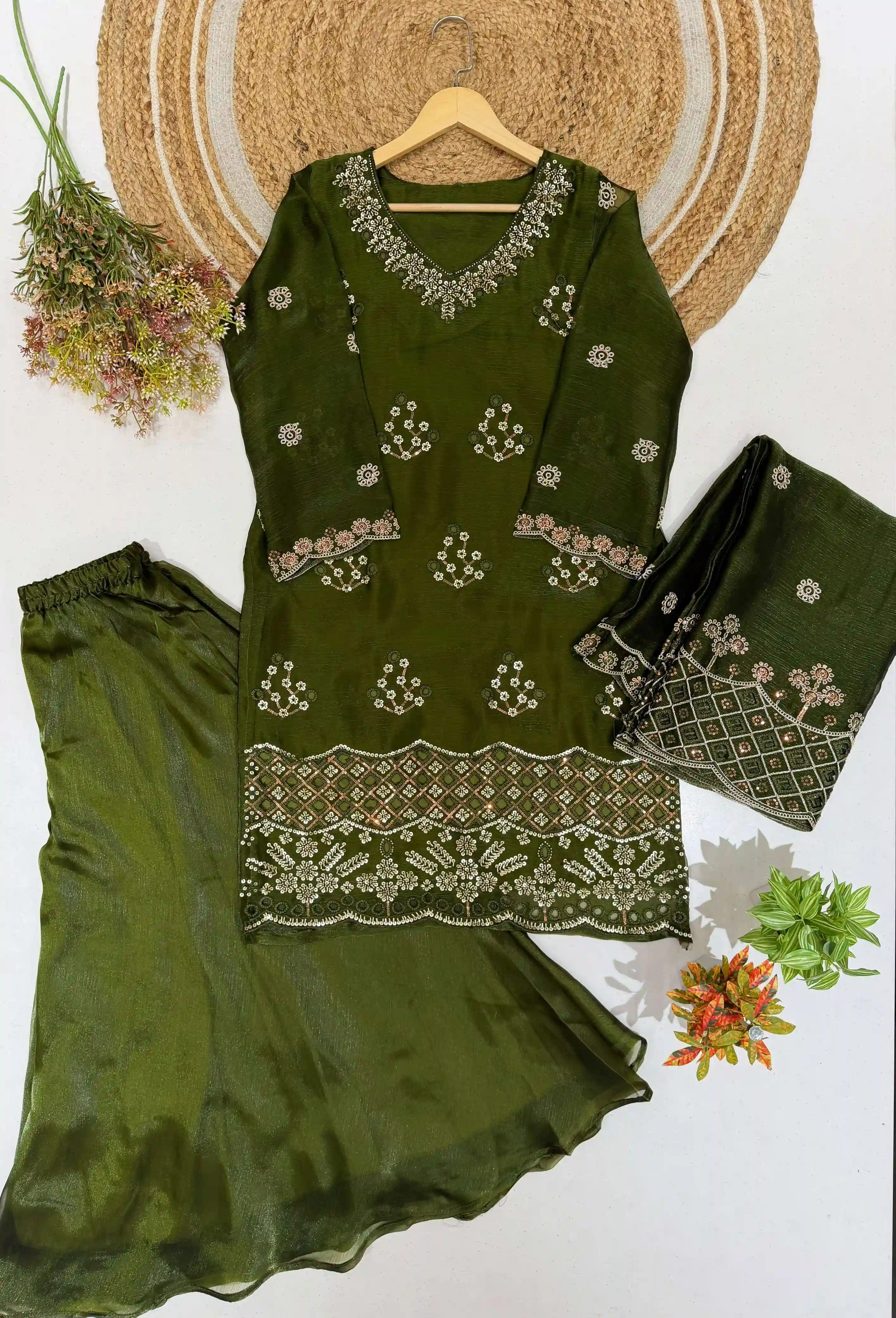 LM 41 - Readymade Dress