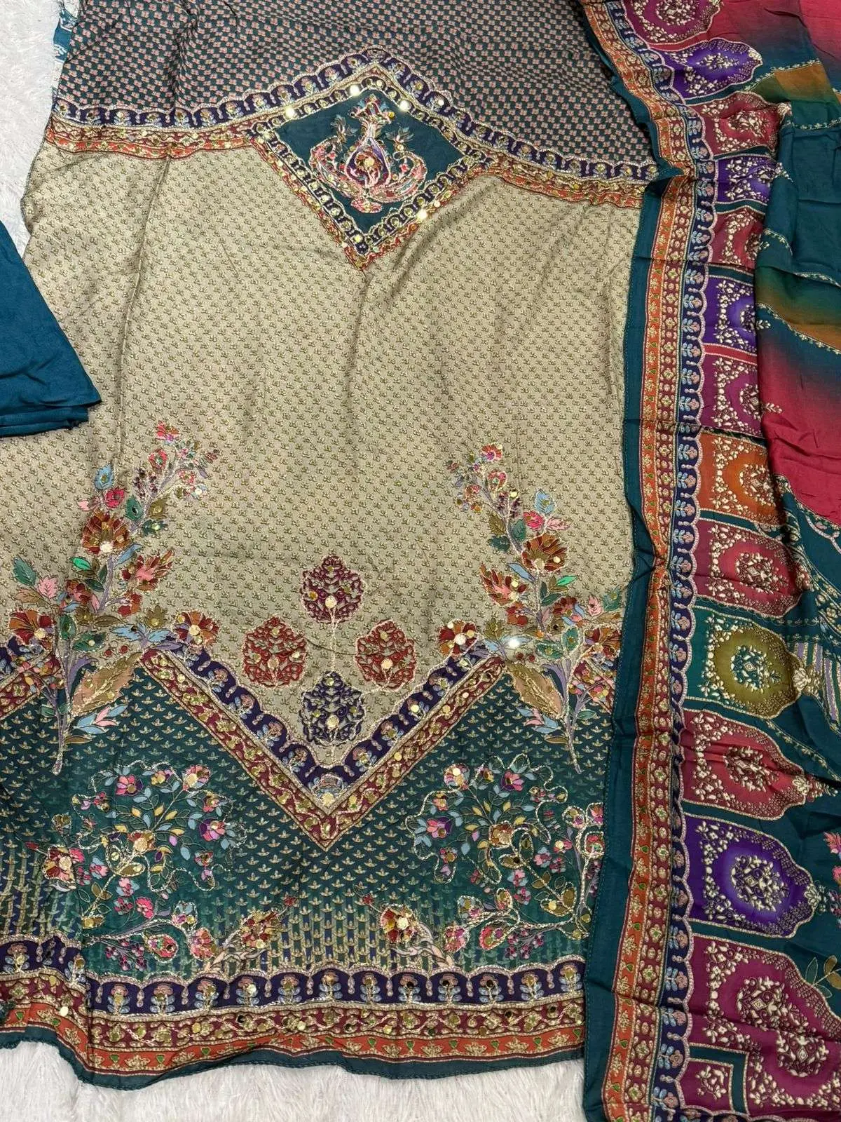 Mehboob Tex Design No - 1816 Abc