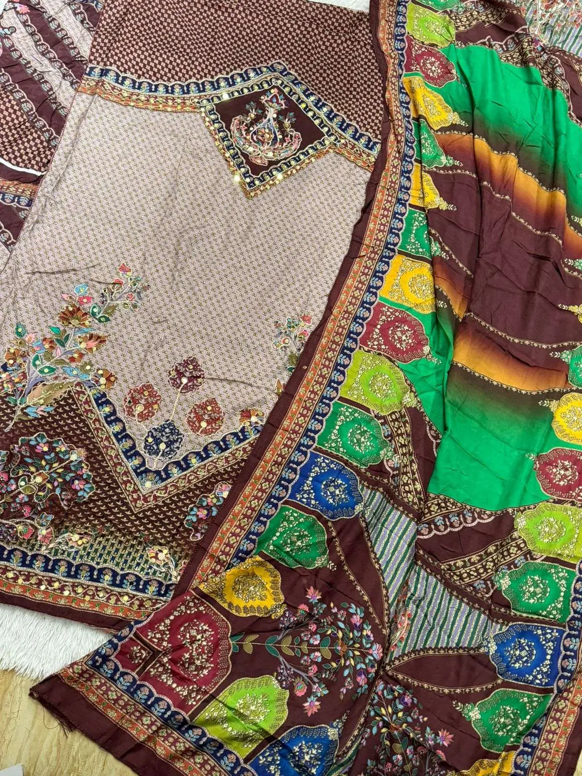 Mehboob Tex Design No - 1816 Abc