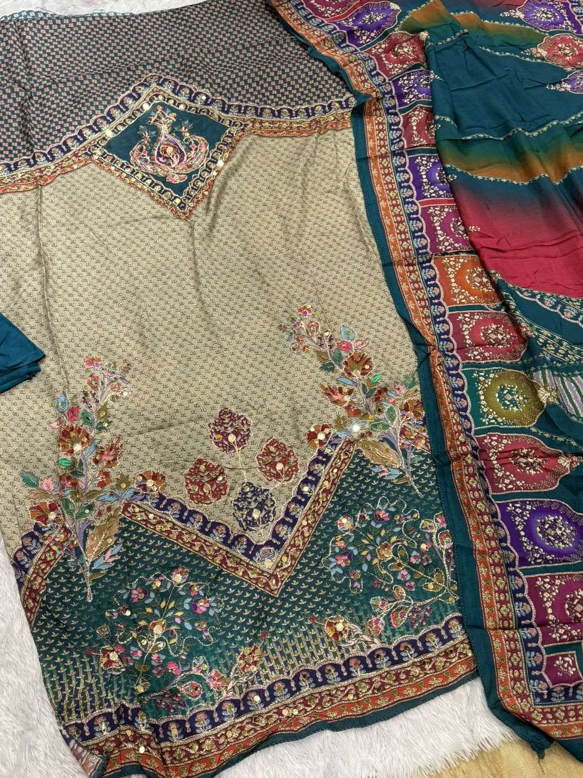 Mehboob Tex Design No - 1816 Abc