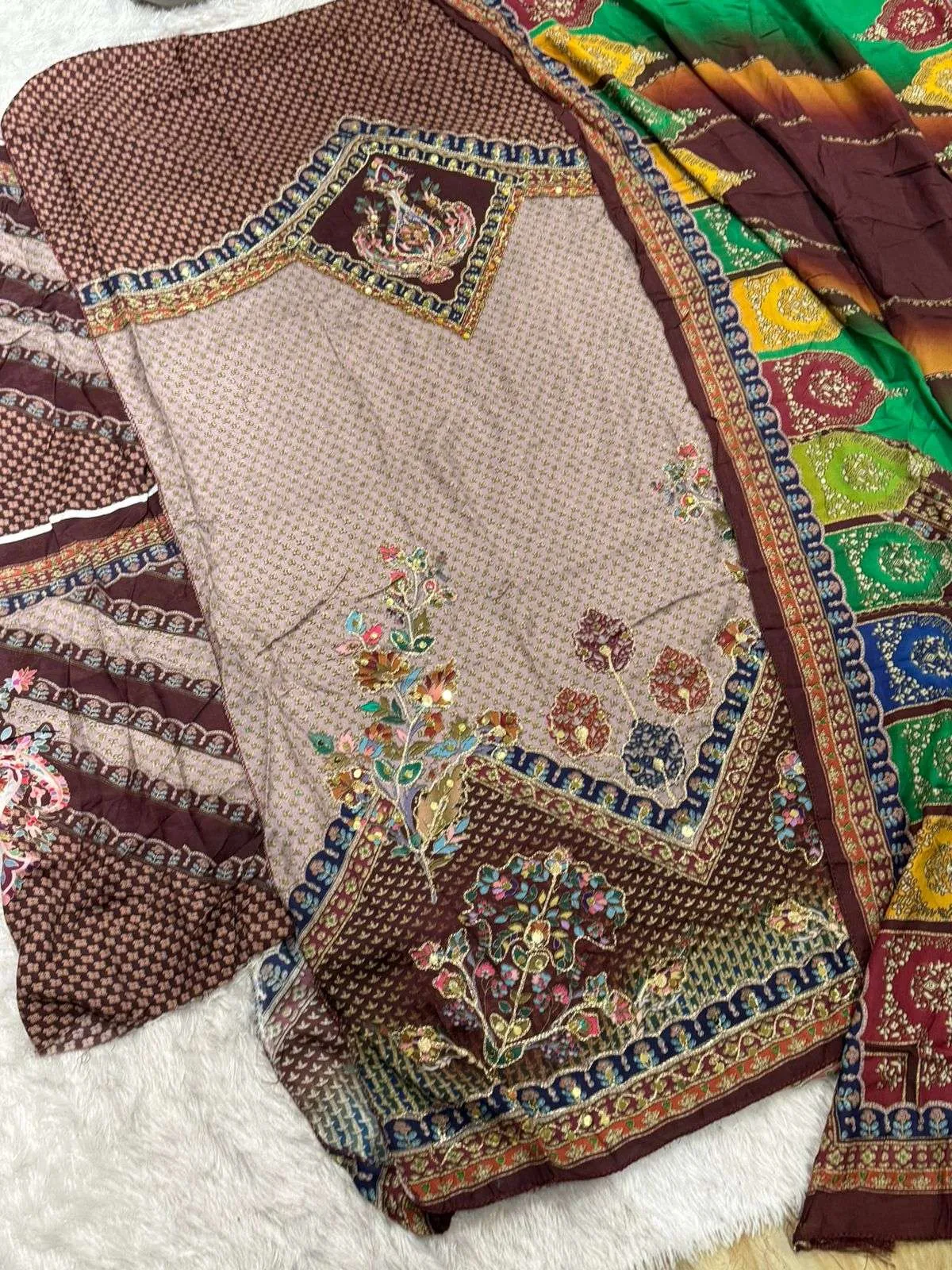 Mehboob Tex Design No - 1816 Abc