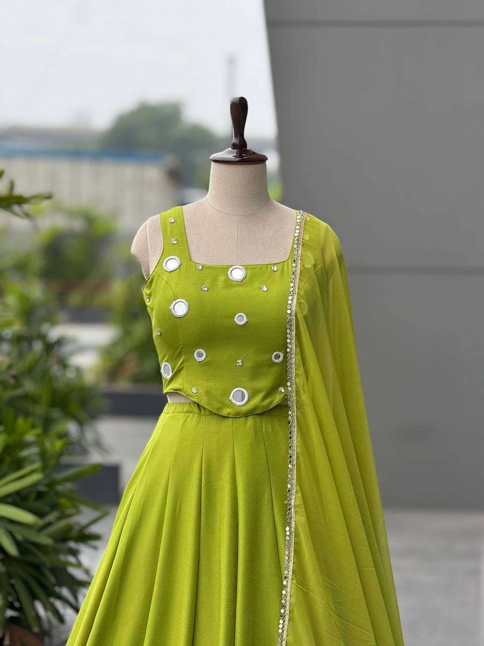 Sc 352 - Readymade Dress